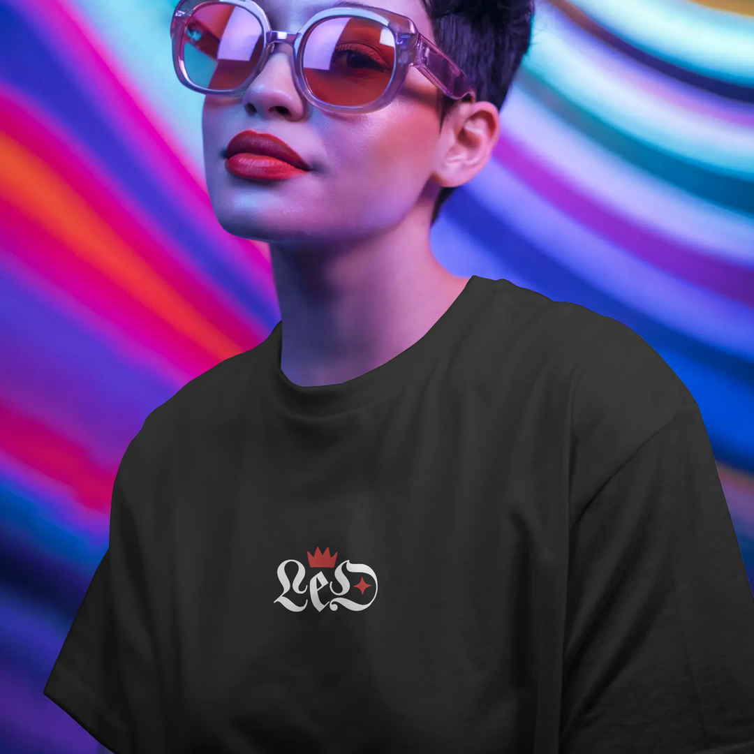 Lucky Leo - Oversize Deep Drop Shoulder Tee